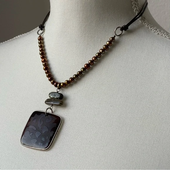 SILPADA | Retired Black Pen Shell Carved Pendant Sterling Silver 15"+3" Necklace - Picture 10 of 14